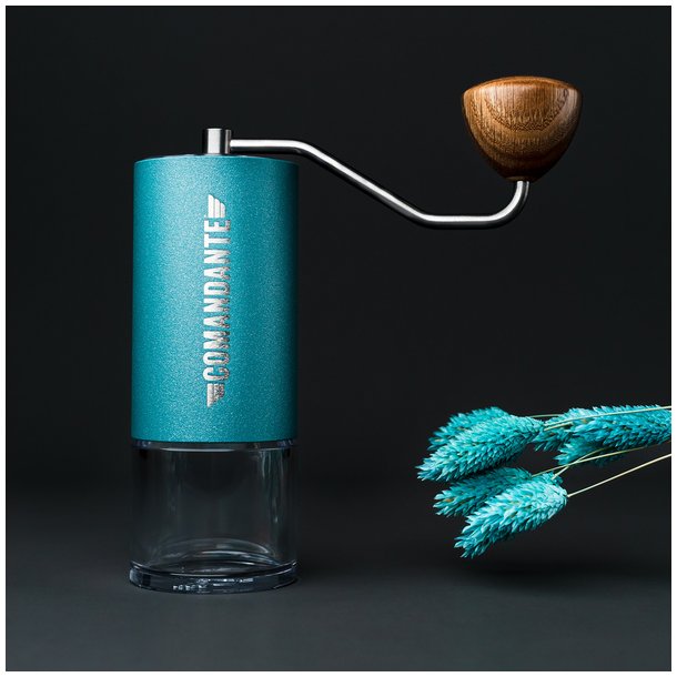 Inkl 250 gr friskristet kaffe Comandante - C40 - MK4 - Lagoon