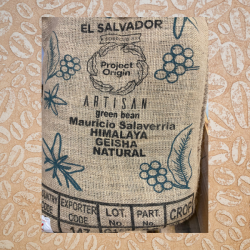 250 gr El Salvador Geisha Gold Label Coffee, Friskristet kaffe, hele bnner